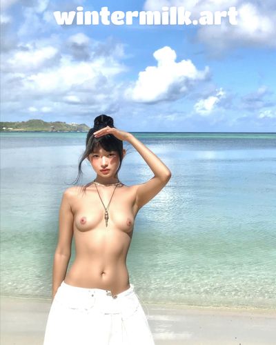 Rei - small tits