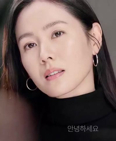 Son Ye Jin - blowjob
