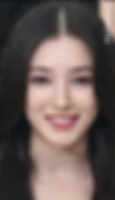 Nancy - facial