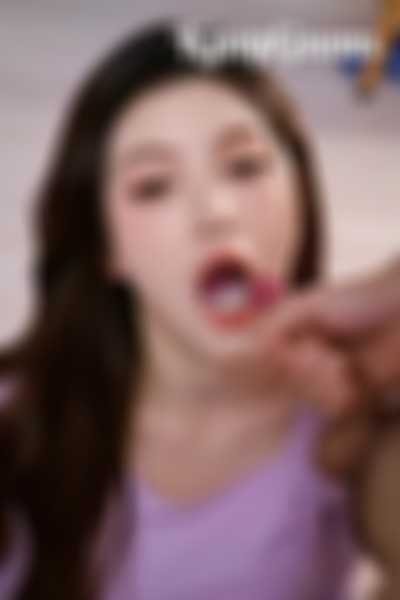 Danielle - Cum In Mouth