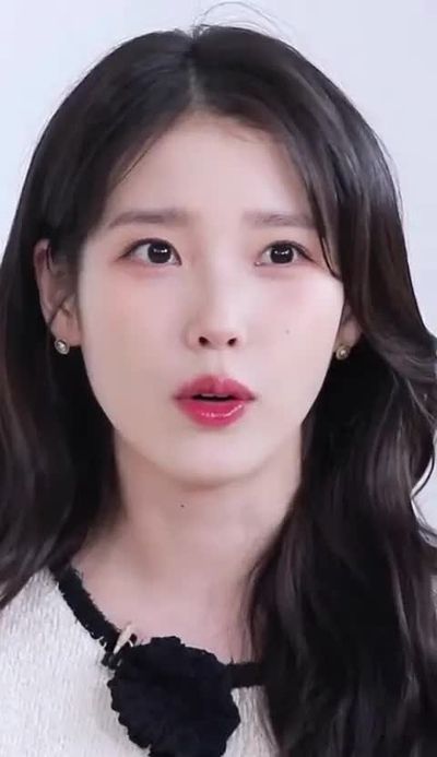 IU - sucking cock