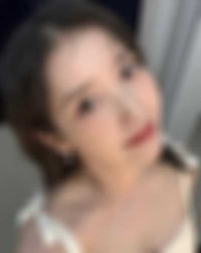 IU - cum on face