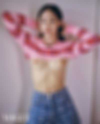 Minji - small tits