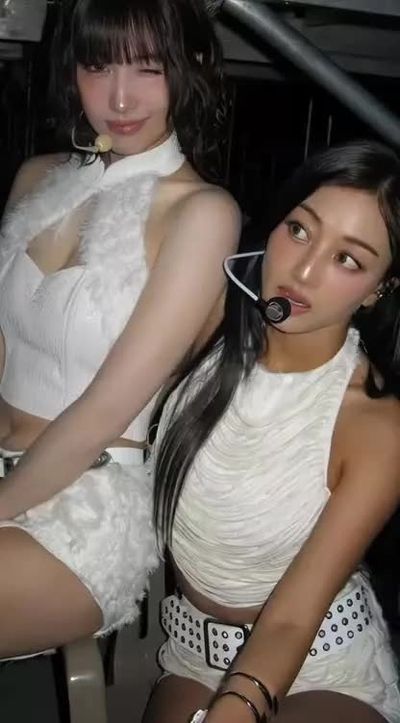 kiss