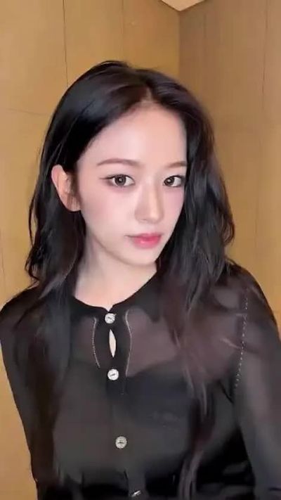 Yujin - blowjob