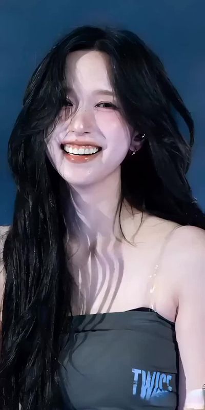 Mina - shows tits