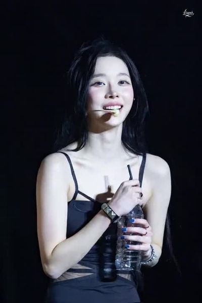 Winter - titjob