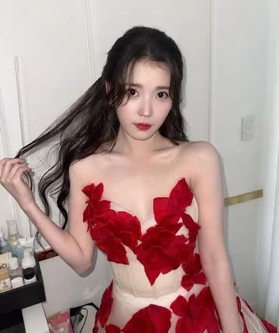 IU - pov blowjob