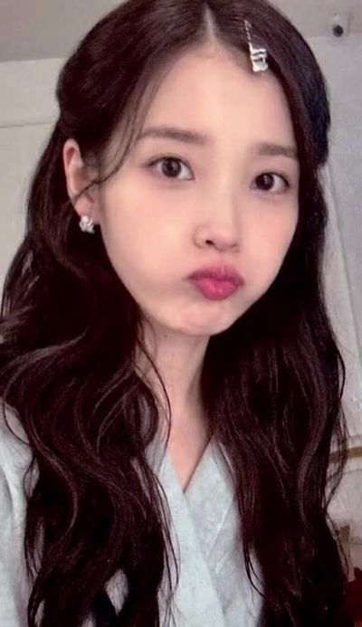 IU - blowjob
