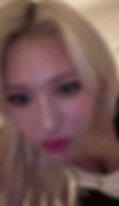 Somi - sucking cock