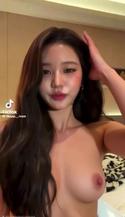 Wonyoung - naked