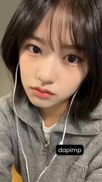 Yujin - blowjob