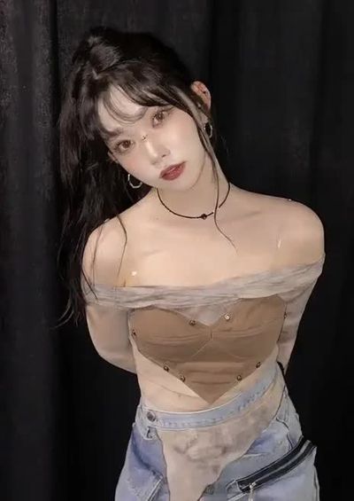 Tsuki - shows tits