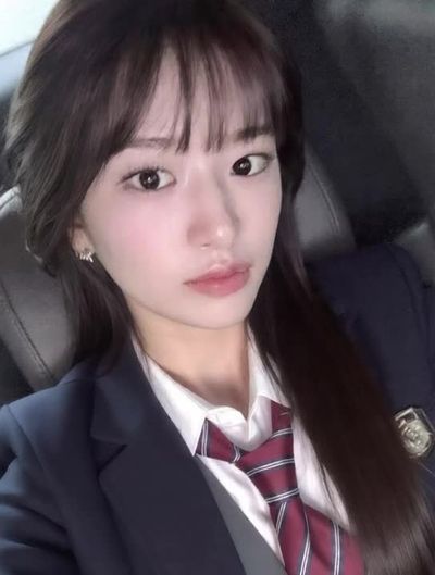 Yujin - blowjob