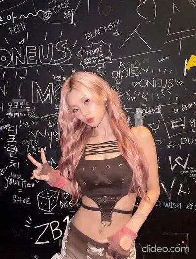 Yeji - sucking cock