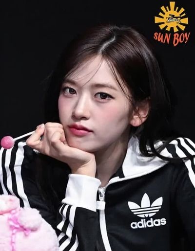 Yujin - blowjob