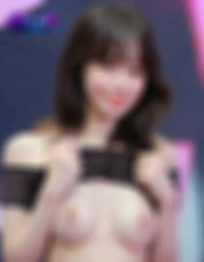 Chaewon - titjob