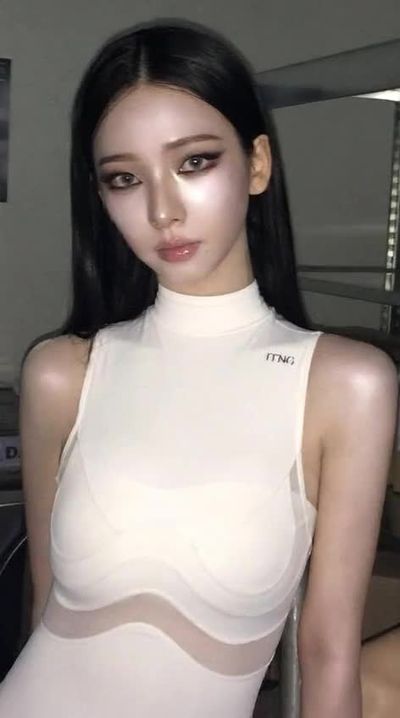Karina - cum on face