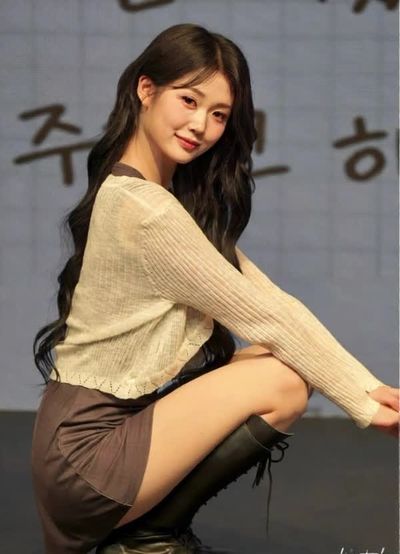 YuBin - blowjob