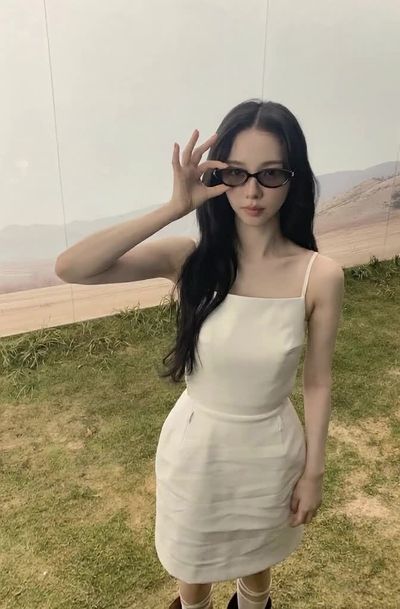 Karina - sucking deep