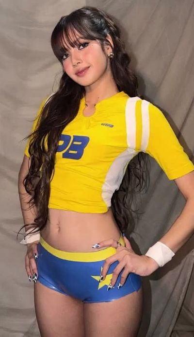 Lisa - anal training