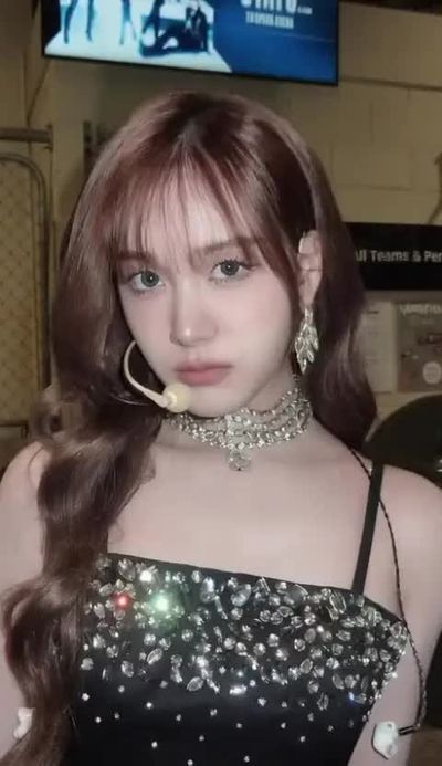 J - shows tits