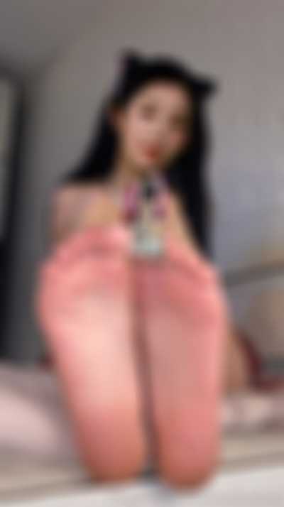 Irene - feet