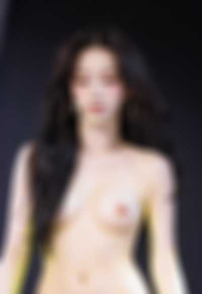 Karina - nude