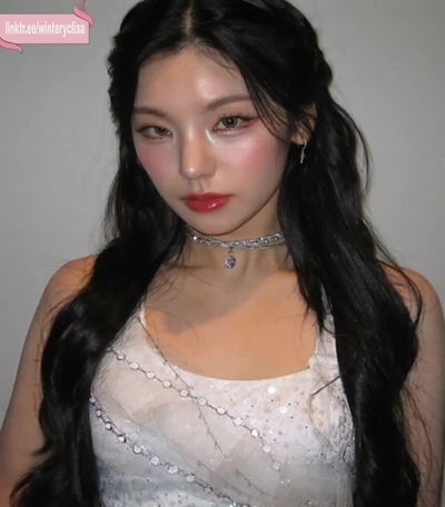 Yeji - Legs Up Sex