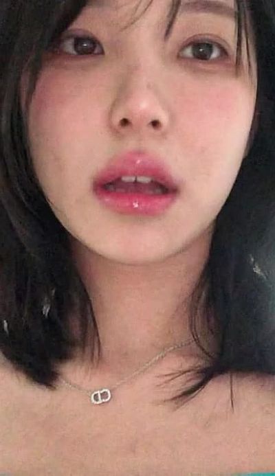 Jiheon - sucking cock