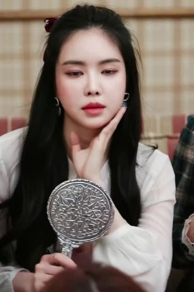 Naeun - sucking  boobs