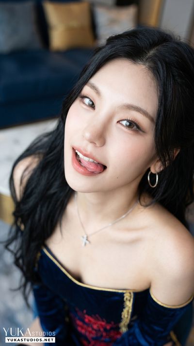 Yeji - softcore