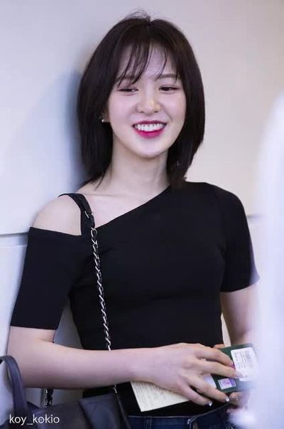 Wendy - naked