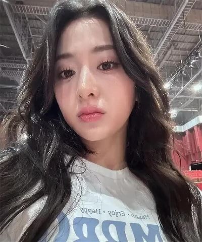 Yunjin - blowjob