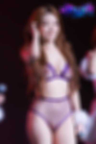 Chungha - nude