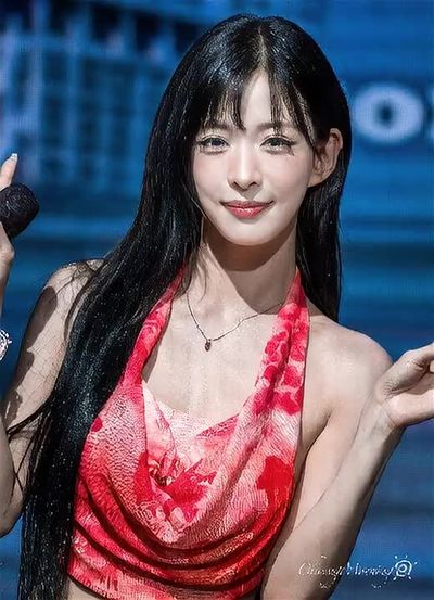 Chaeyoung - big boobs