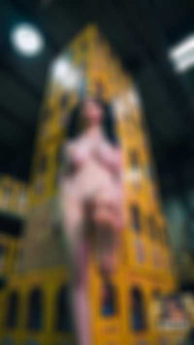 Karina - nude