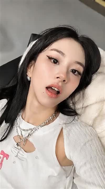 Chaeyoung - bukkake