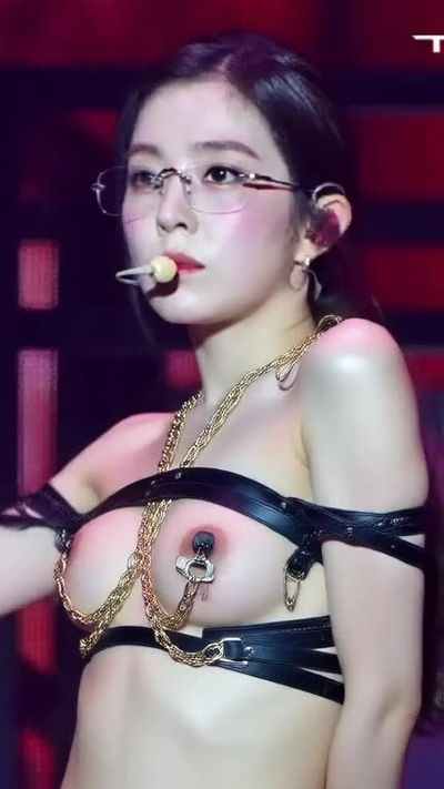 Irene - naked