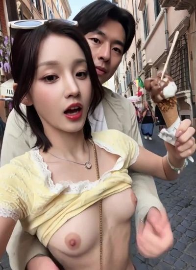 Yuqi - nude