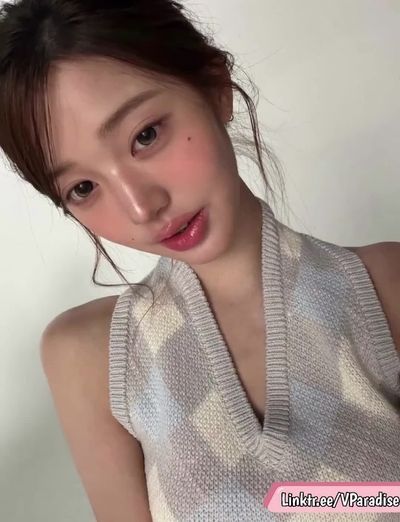Wonyoung - pov blowjob