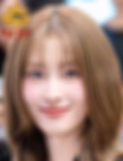 Momo - facial