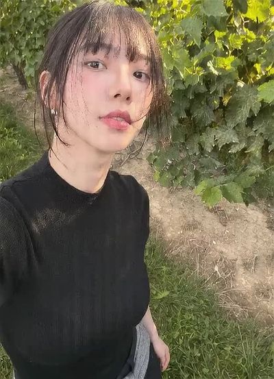 Karina - titjob
