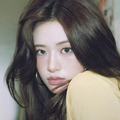 Yujin - blowjob