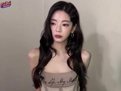 Lia - cum in mouth
