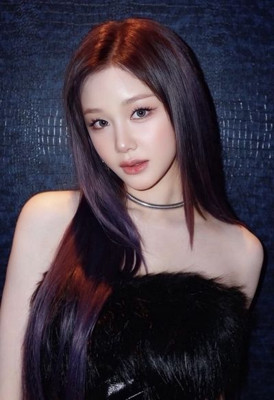 Pharita - naked