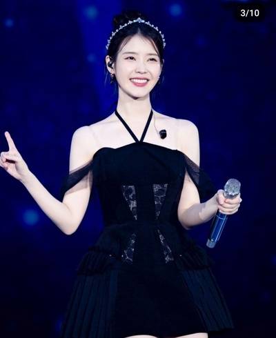 IU - nude